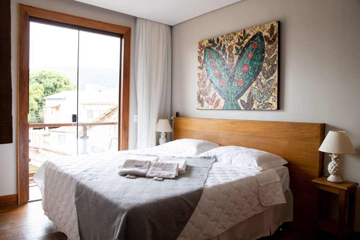Comfort Apartment, 3 Bedrooms, Mountain View | 3 bedrooms, WiFi (free), bed sheets