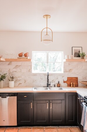 Fridge, microwave, oven, stovetop - DISCOUNT @The Louie, a Designer central Tucson gem (Tucson)