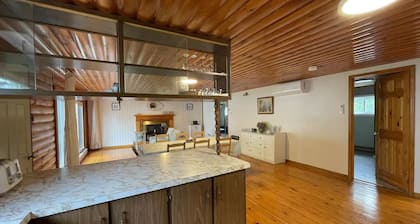 Cheerful Waterfront Cottage