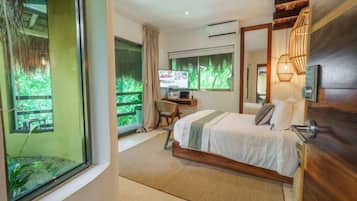 Premium bedding, down duvets, minibar, in-room safe
