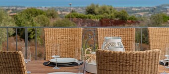 Villa Thia: Villa mit Privatpool in Budoni