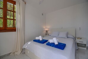 3 Schlafzimmer, Bügeleisen/Bügelbrett, WLAN, Bettwäsche