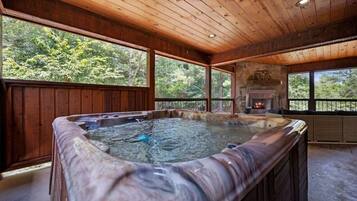 Idromassaggio al coperto