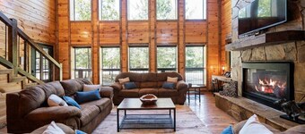 Bigger IS Better! Spacious 5 BR Hideaway