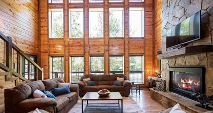 Bigger IS Better! Spacious 5 BR Hideaway