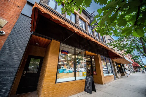 Two Bedroom Loft in Fernie's Historic Downtown 