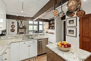 Coffee/tea maker, fridge, microwave, stovetop - Tranquil Forest Views, Balcony w/Grill, W/D, Gas FP, Outdoor HT & Parking. Plan Your Summer Now! (Snowmass Village)