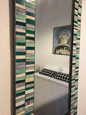 2 bedrooms, bed sheets - Art nouveau suite in Eixample building! (barcelona)