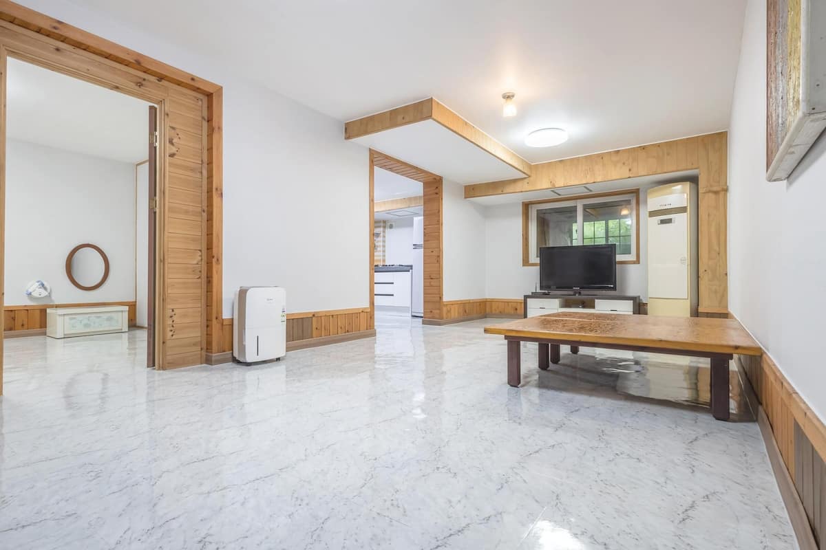 Quarto básico, 1 quarto (jatnamu) | 1 quarto, Wi-Fi de cortesia