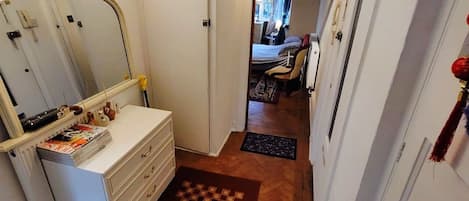 2 bedrooms, iron/ironing board, WiFi (surcharge), bed sheets