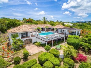 Exterior - Villa Belle Fontaine – Elegant Sea-View Villa with Double Pool in St. Martin (Terres Basses)