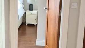 2 bedrooms - Carraroe Apartment 2 (Carraroe)