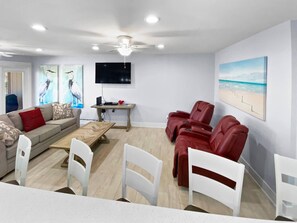 Casa, 3 quartos | Sala de estar