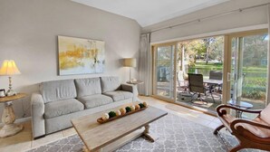 Villa, 2 slaapkamers | Woonkamer