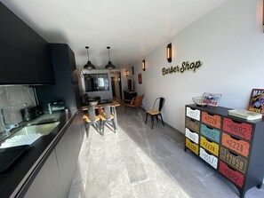 Fridge, microwave, stovetop, toaster