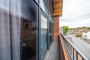 Apartment, 2 Queen Beds | Balcony