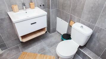 SĂšche-cheveux, shampoing