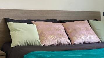 1 camera, Wi-Fi gratuito, lenzuola