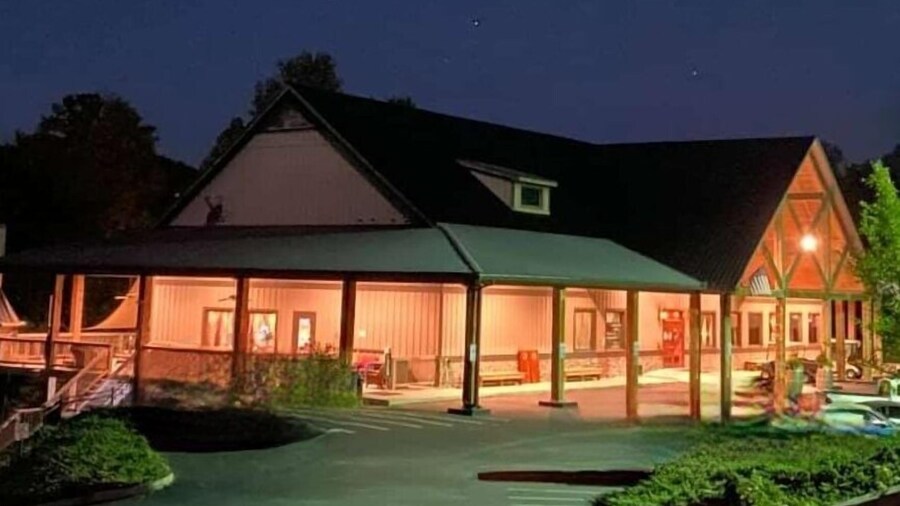 Copperhead Lodge and Resort Cabin Rentals