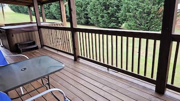 Cabin 17 Sunset View Hot Tub King Bed | Terraço/pátio