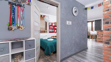 1 Schlafzimmer, Schreibtisch, Bügeleisen/Bügelbrett, WLAN