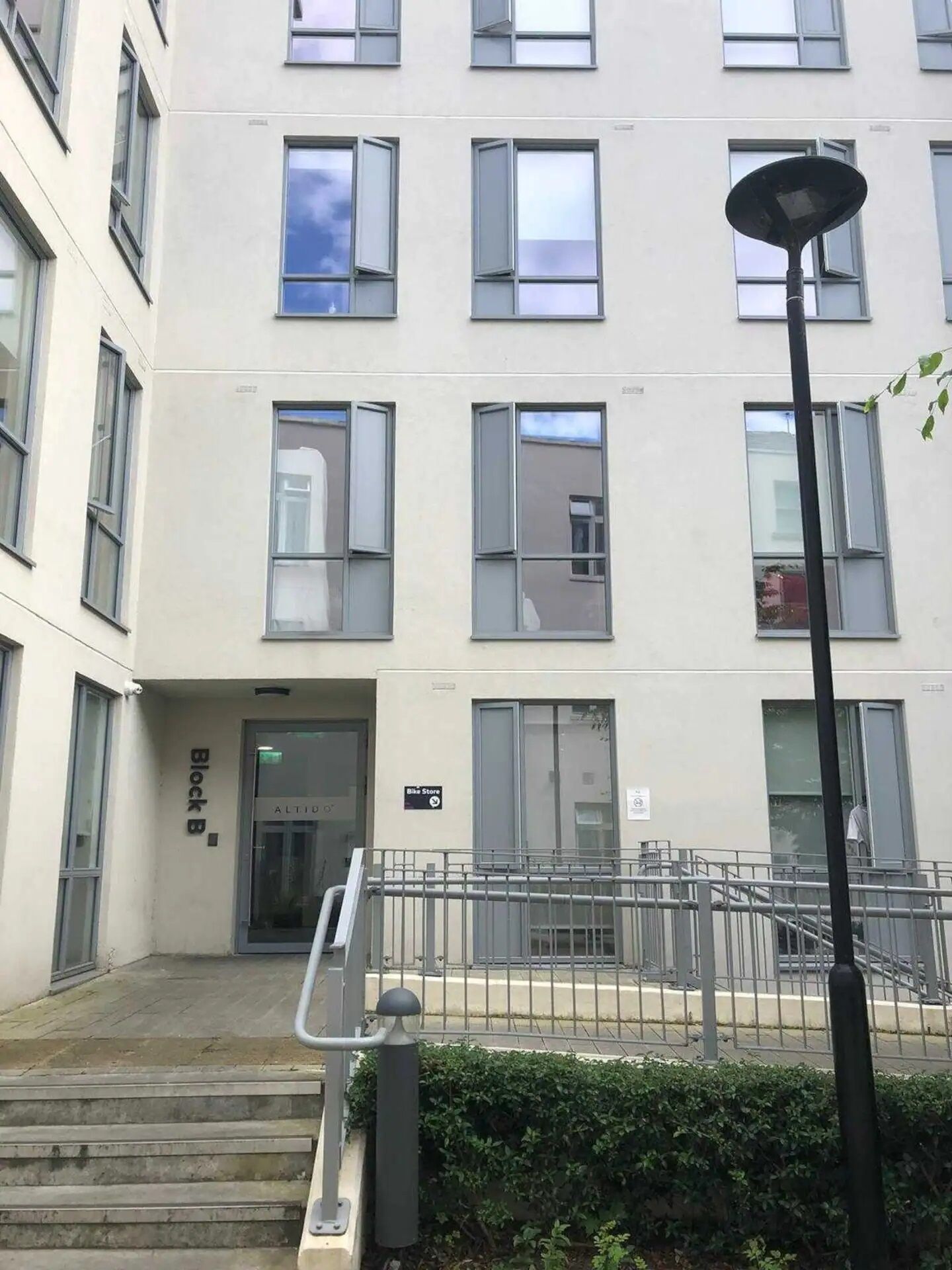 숙박 시설 정면