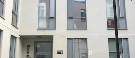 Fachada da propriedade