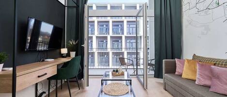 TV, offices