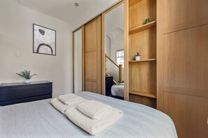 アパートメント | 2 室のベッドルーム、低刺激性寝具、ベビーベッド、WiFi (無料)