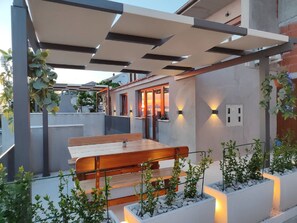 Apartment (One Bedroom Apartment with Terrace an) | Terrace/patio