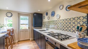 冰箱、烤箱、炉灶、洗碗机