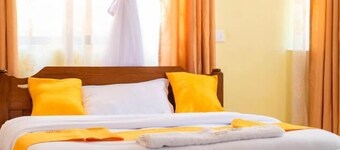 Takeover Restaurant & Accommodation