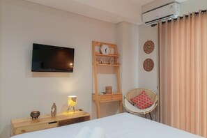 Interior - Cozy Studio At Patraland Amarta Apartment (Ngaglik)