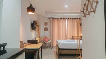 Apartment | 1 bedroom, free WiFi, individually decorated, individually furnished
