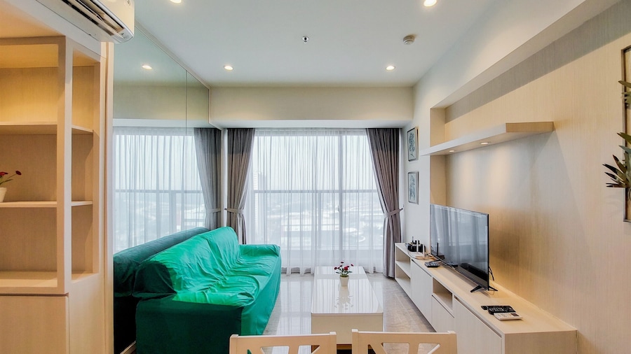 Nice And Spacious 2Br With Extra Room At Branz Bsd City Apartment