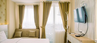 Simple And Cozy Studio Apartment At Urban Heights Residences