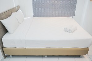 1 bedroom, individually decorated, individually furnished, free WiFi - Comfort And Simple 1Br At Casa De Parco Apartment (South Tangerang)