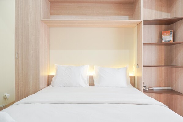 1 bedroom, individually decorated, individually furnished - Nice And Elegant Studio At Sunter Park View Apartment (Jakarta)