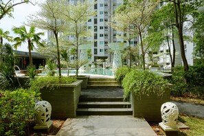 Exterior - Comfort 1Br At Sky Terrace Apartment (Jakarta)