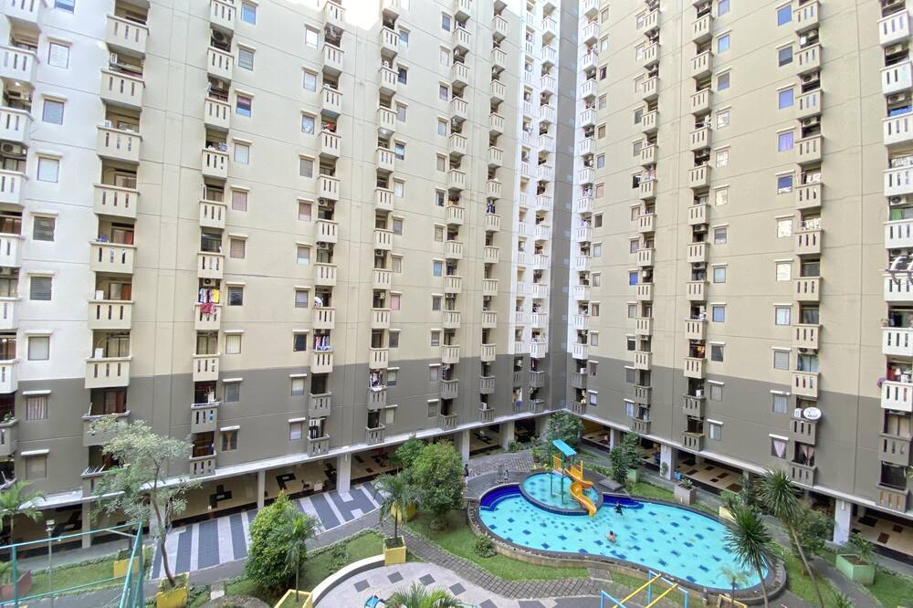 Cozy 3Br Furnished Apartment At Gateway Ahmad Yani Cicadas