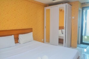 1 bedroom, individually decorated, individually furnished, free WiFi - Cozy Studio At Kebagusan City Apartment (Jakarta)