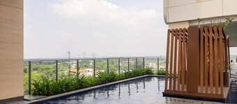 Cozy And Fully Furnished Studio Apartment B Residence