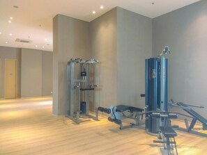 Sports facility - Cozy And Elegant 1Br Vasanta Innopark Apartment (Cikarang)