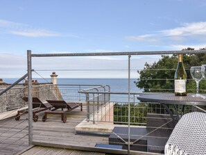 Balcony - 5 St Michaels House (Lyme Regis)