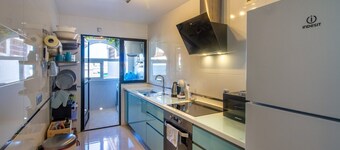 Henry's Aguilas Apartment with Sea View, Balcony & Wi-Fi