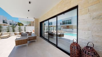 SIDE SEA VIEW VILLA TERPSICH-18 | Terrasse/gårdhave