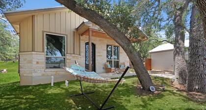 Comal Cottage | 3BR Canyon Lake Home + Pet Friendly!