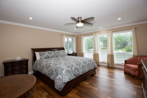 5 soverom, strykejern/-brett, wi-fi (inkludert) og sengetøy