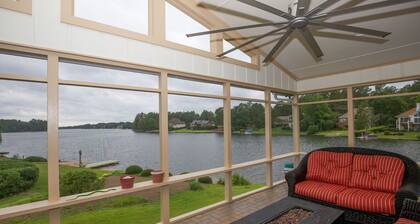 Pinehurst Lake House Retreat - Pinehurst Lake Front Property With a Pool