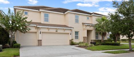 Villa, flere soverom | Eksteriør